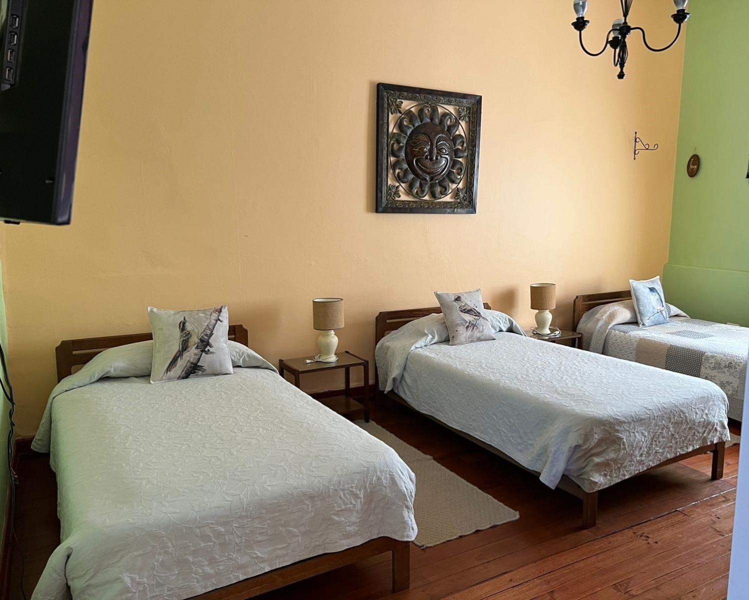 Hostal El Mirador De *